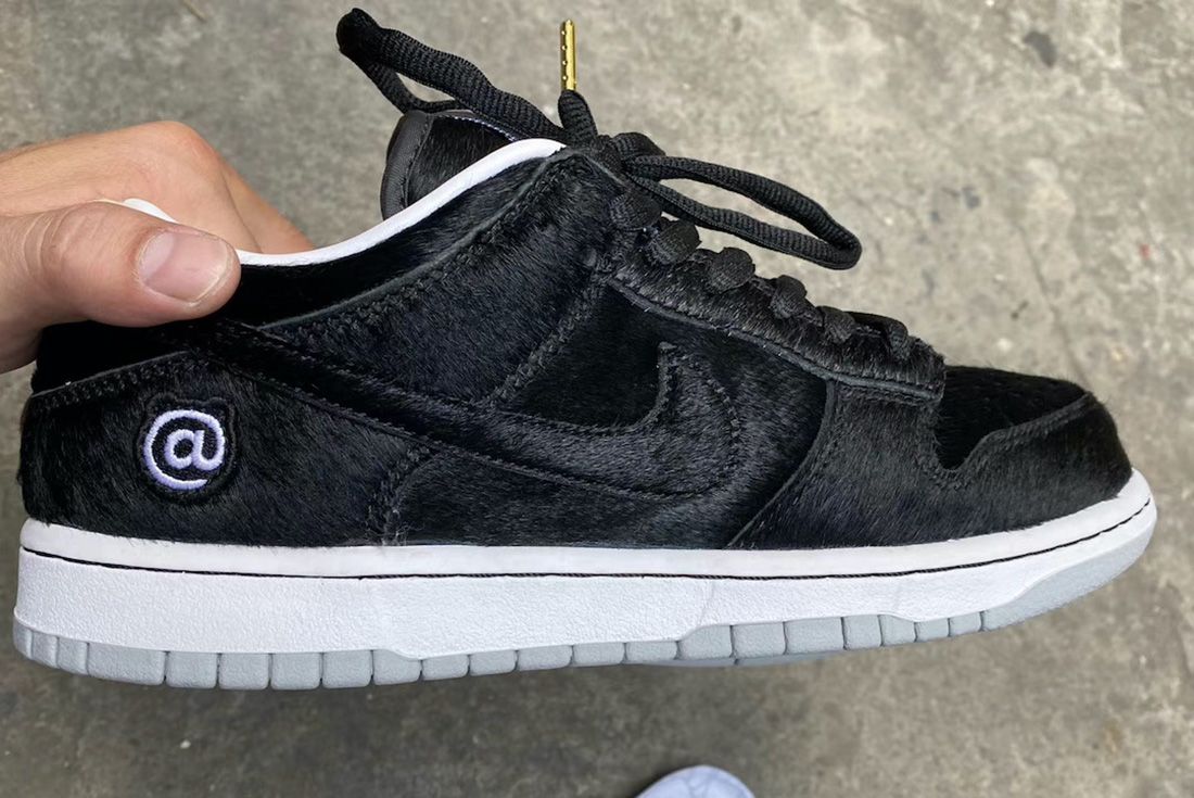 Release Update Medicom x Nike SB Dunk Low Bearbrick Industry News