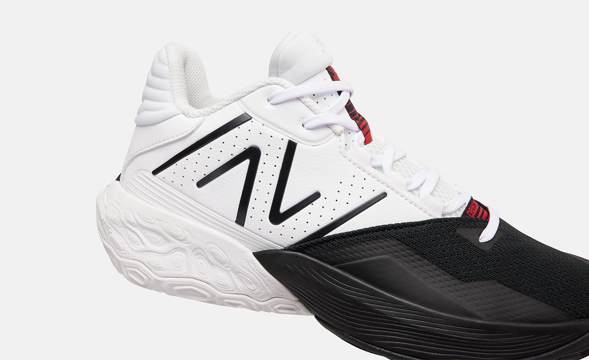 最終32%OFF‼️Jマレー‼️NB FuelCell Two Wxy v4 BW4 New Balance Unveils the TWO WXY V4 - Releases