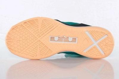 Nike Lebron X Dolphins European Release Outsole 1