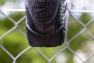 Nike Wmns Air Max 90 Patent Croc 3