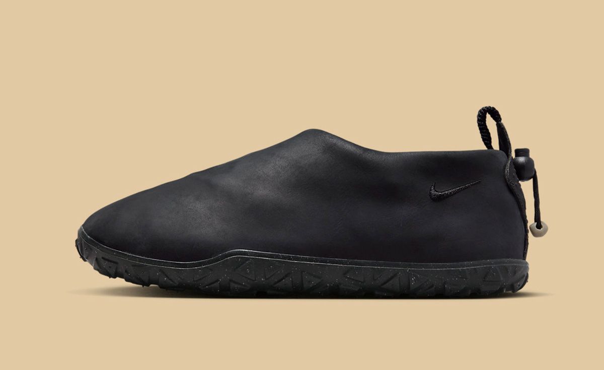 The Nike ACG Air Moc Opts for Black Leather Industry News