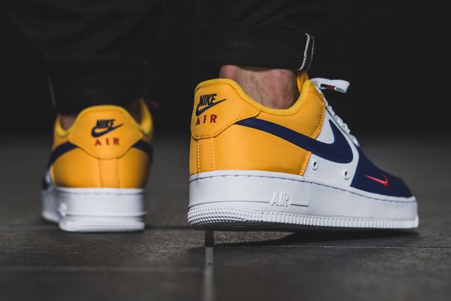 nike air force mini swoosh