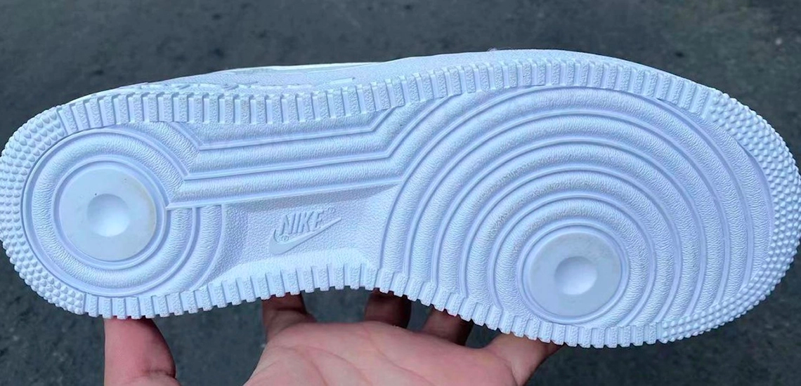 drake x nike air force 1