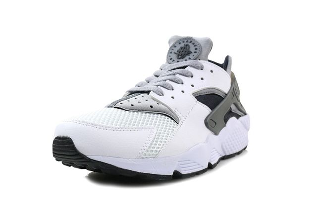 Nike Air Huarache White Wolf Grey 2