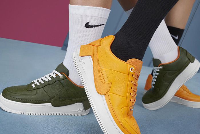 swooshless air force 1