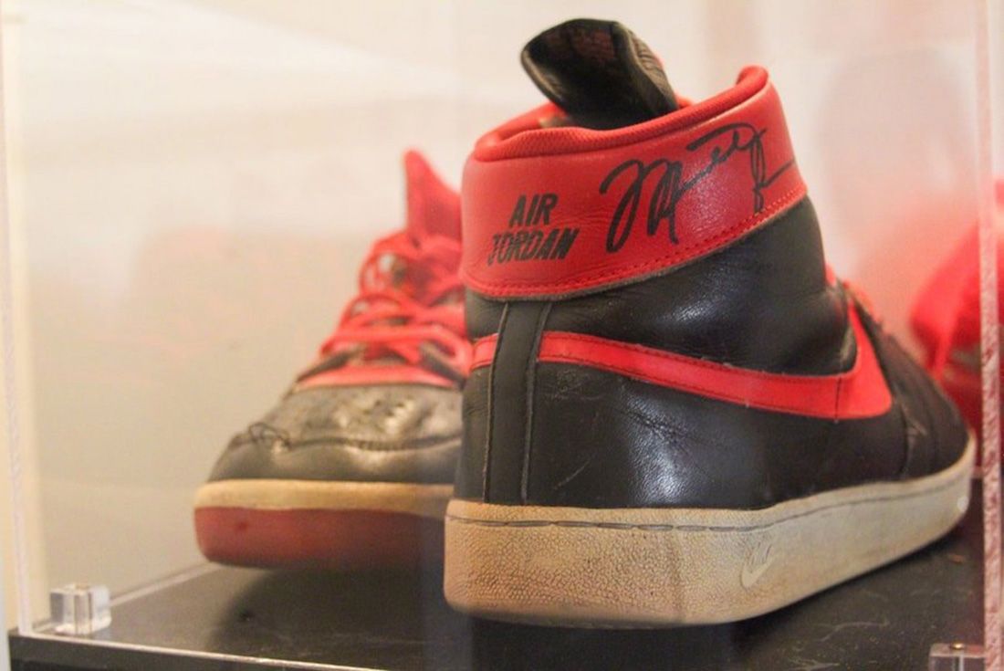 Real 'Banned' Air Jordan Shoe - Sneaker 