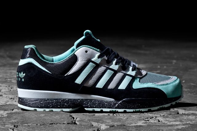 Adidas Torsion Integral