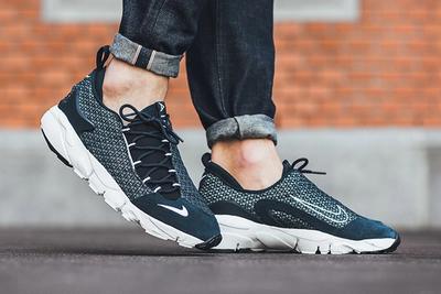 Nike Air Footscape Jacquard Armory Navy Blue White 2