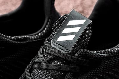 Adidas Alphabounce Triple Black 1