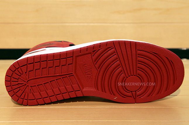 Air Jordan Retro Og Sole 1