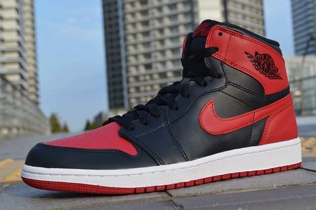 Air Jordan 1 High OG Bred 2013 Retro Releases