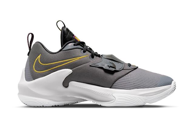 You'll Never Run Out of Juice with the Nike Zoom Freak 3 'Low Battery ...