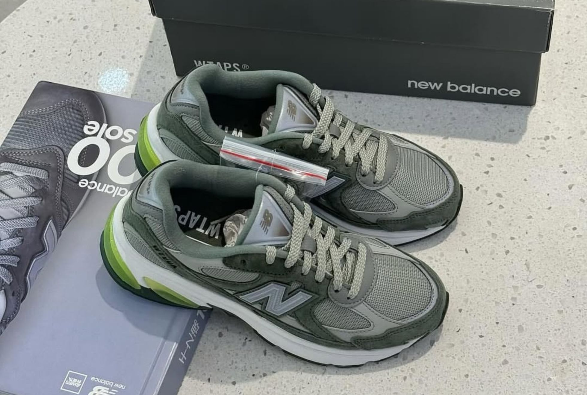 WTAPS New Balance Abzorb 2010 27cm 新品未使用 新品未使用 WTAPS × New Balance ABZORB 2010 - メルカリ