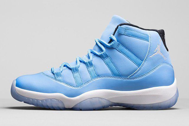 Aj 11 Pantone Bumpero 1