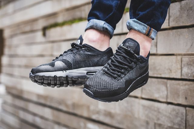 air max 1 ultra flyknit black