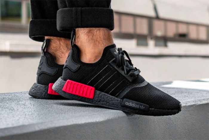 Clancy sammentrækning tunnel The adidas NMD_R1 Gets the 'Bred' Treatment - Sneaker Freaker