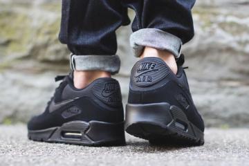 Nike Air Max 90 Triple Black