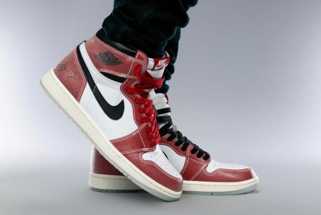 On Foot Look The Trophy Room X Air Jordan 1 Sneaker Freaker