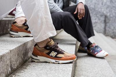 New Balance Made In Uk Season 2 991 Brown On Foot Lateral