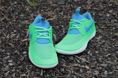 Nike Solarsoft Mocassin Lime Blue Toe Profile 1