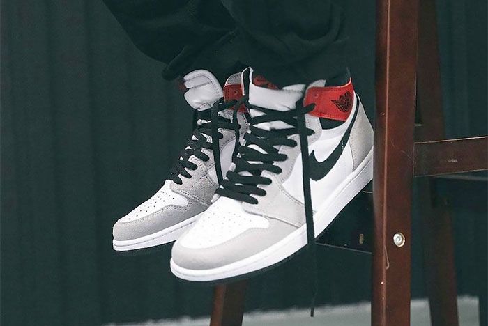 On-Foot: Air Jordan 1 High OG ‘Light Smoke Grey’ - Sneaker Freaker