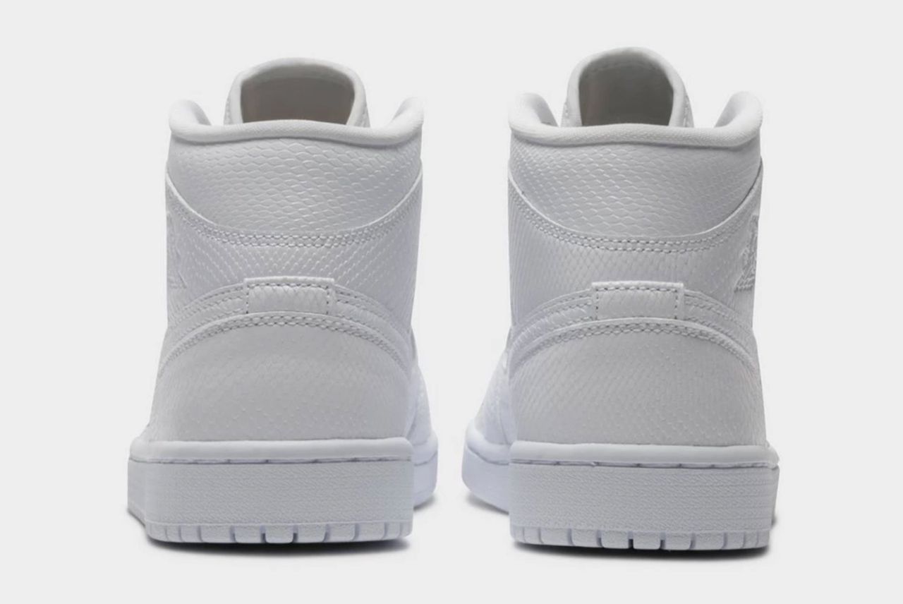 jordan 1 mid white heel