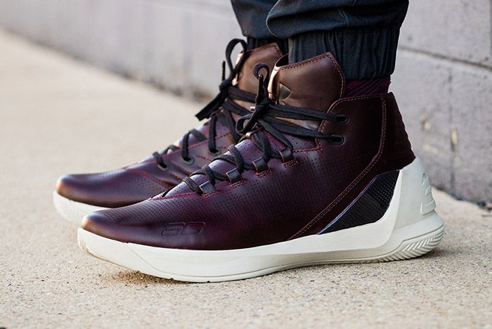 Under Armour Curry Lux Oxblood 4