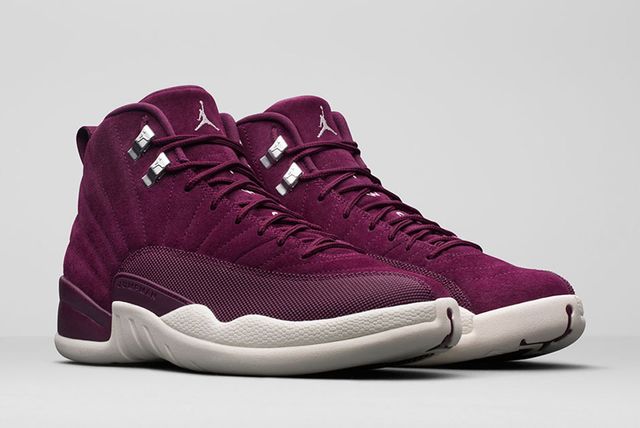 jordan 1 low black cement