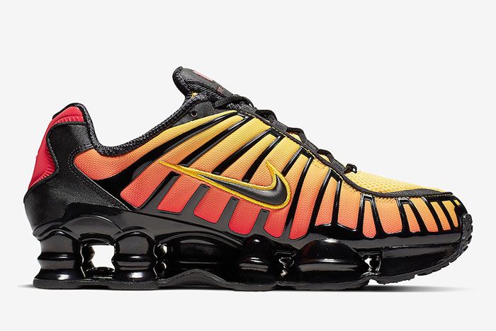 Nike store shox fade