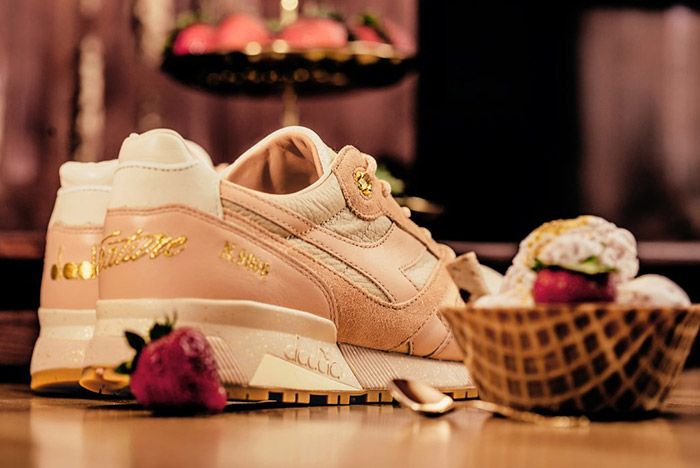 Feature X Diadora N9000 (Strawberry) - Releases