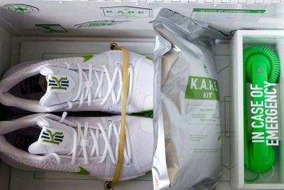 Mountain Dew X Nike Kyrie 3 K A R E  Kit