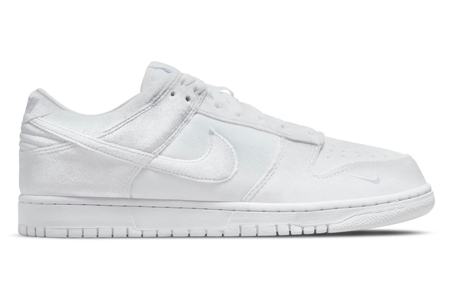 Find Out the Release Date For the Dover Street Market x Nike Dunk Lows ...