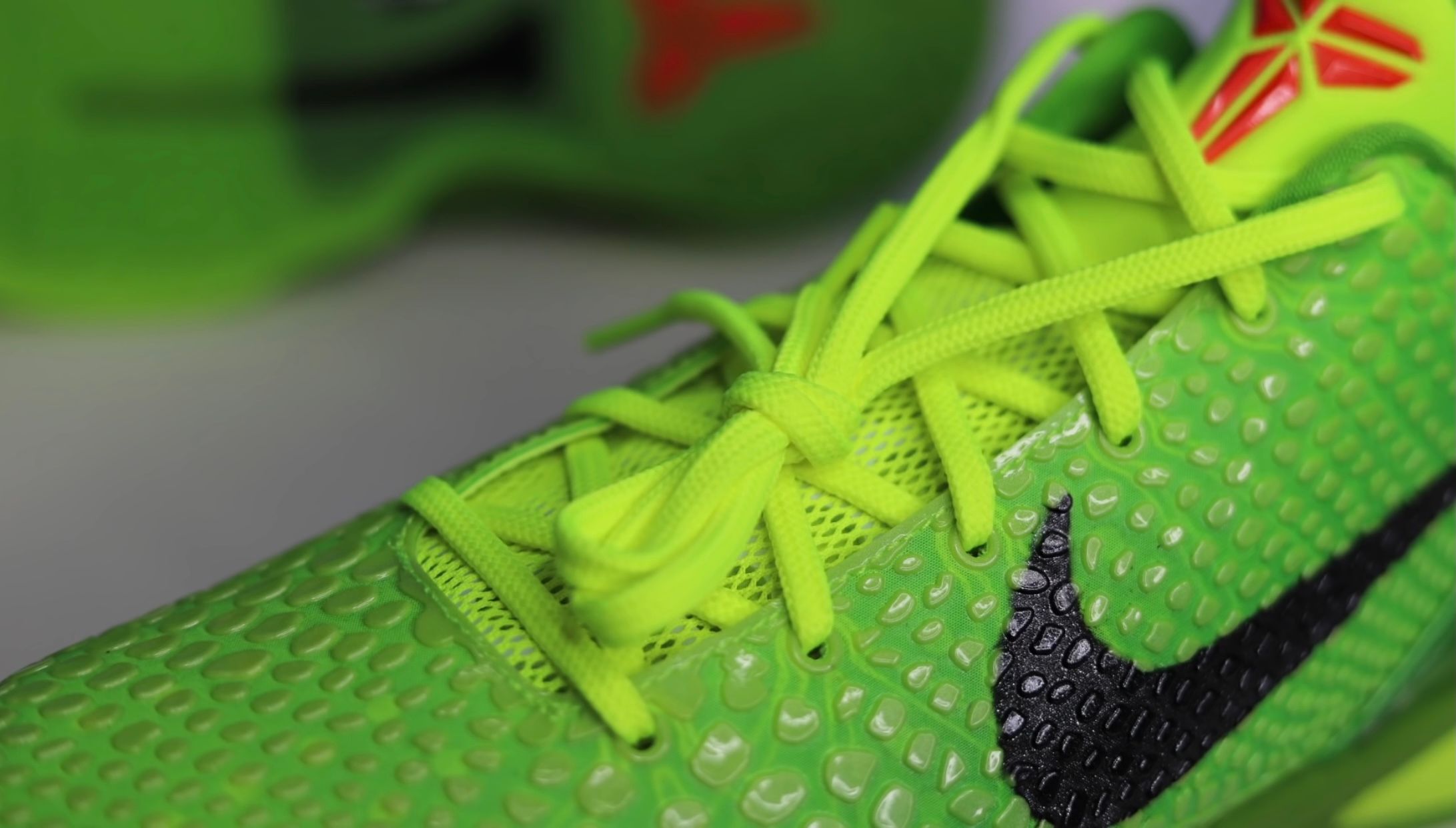 Nike-Kobe-6-Protro-Grinch-