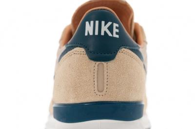 Nike Air Solstice Qs Mushroom Nightshade Heel Detail 1