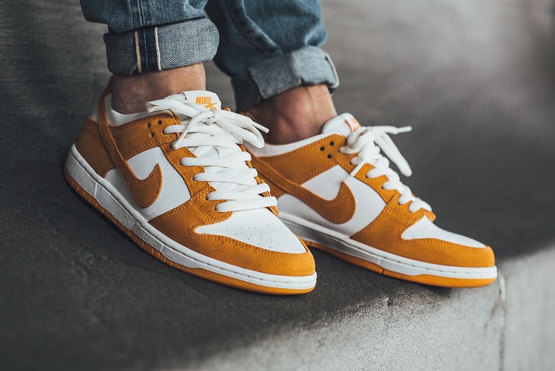 nike dunk low circuit orange