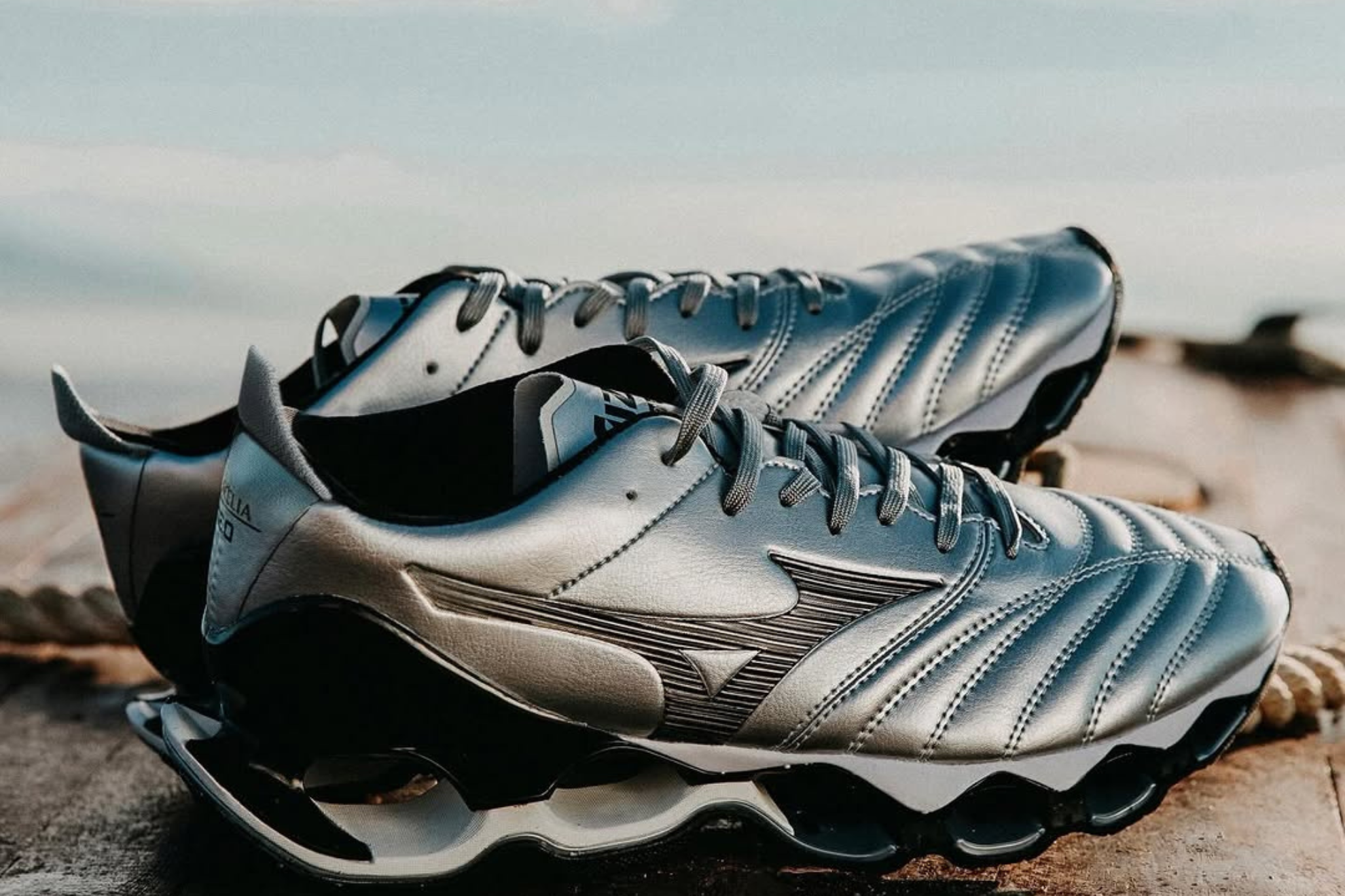 Mizuno Bring Back the Morelia Neo in All-New Silver - Releases
