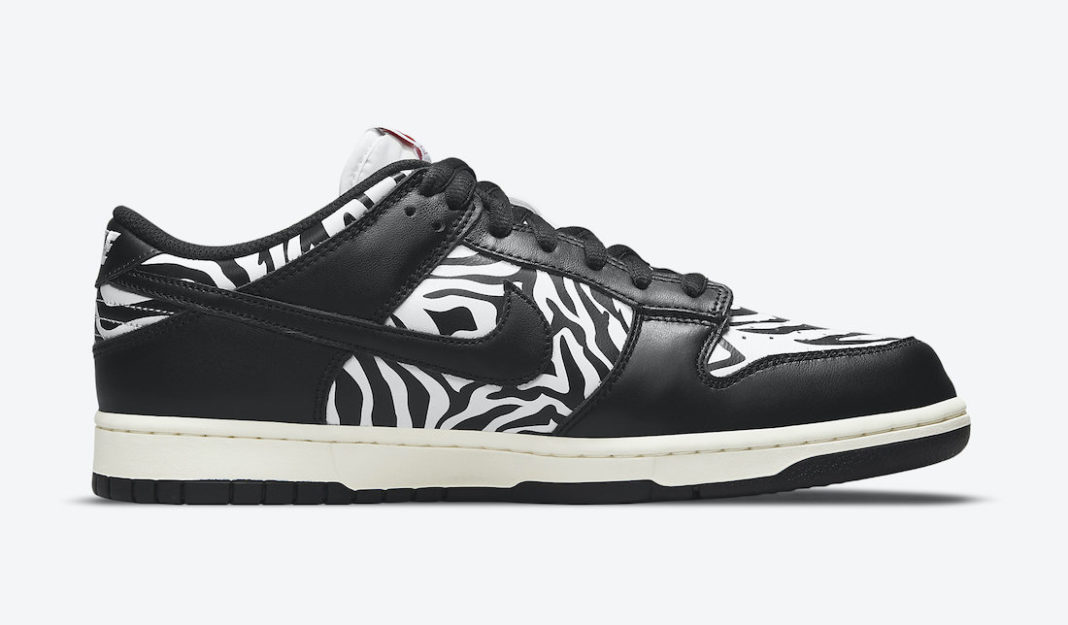 zebra cake dunks