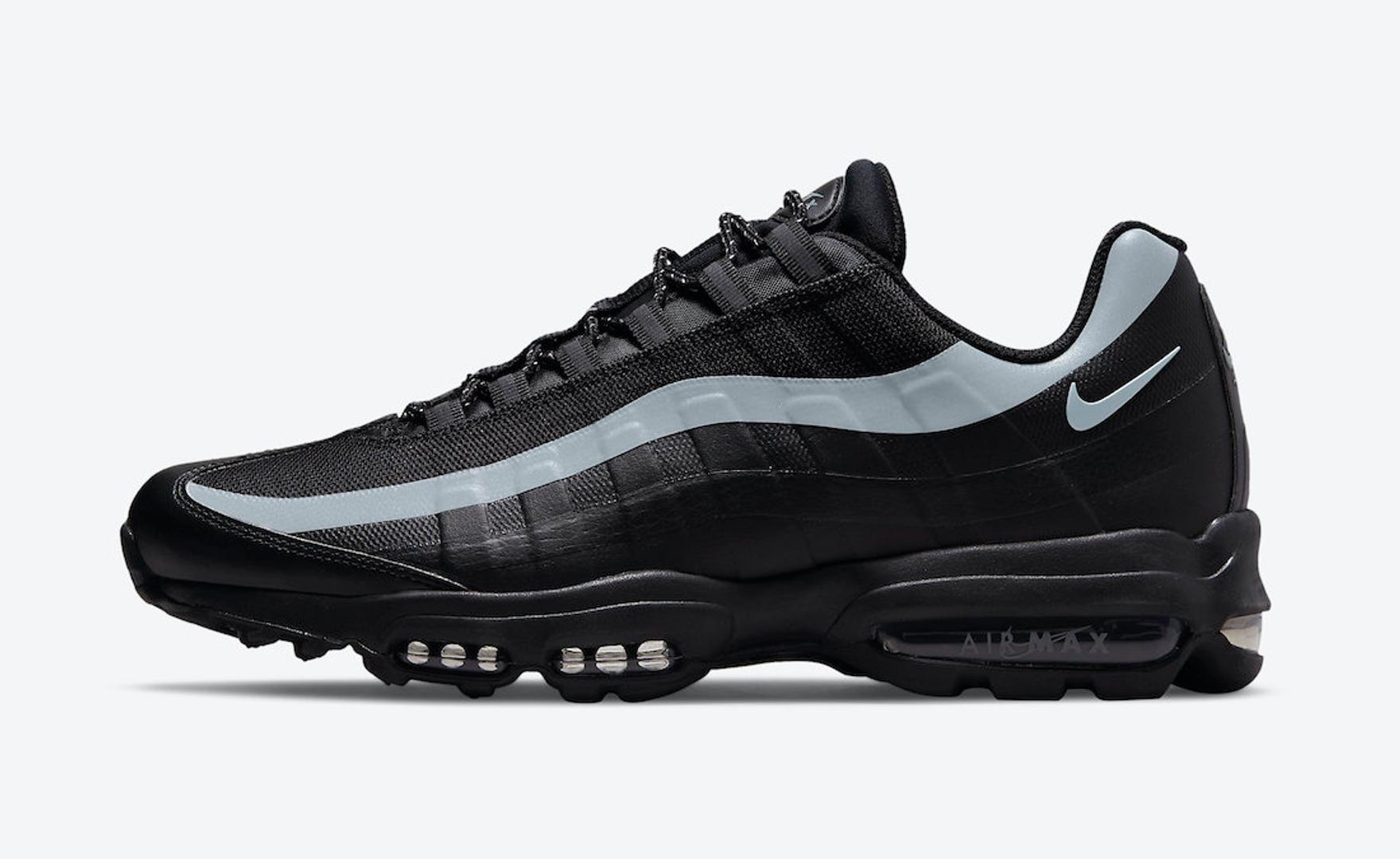 The Nike Air Max 95 Ultra Gets Murdered Out