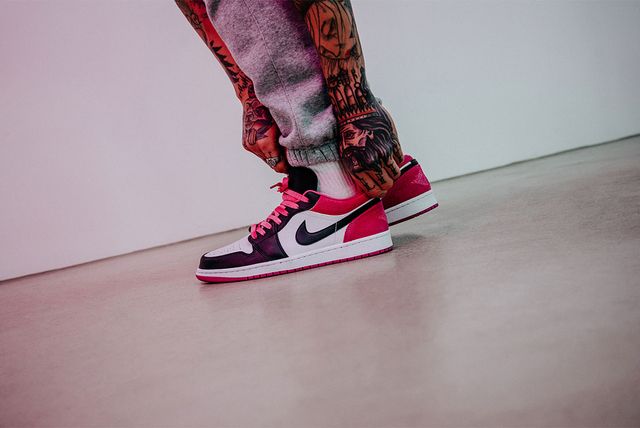 snipes air jordan mocha