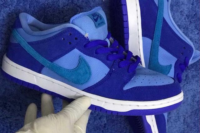 More Images of the Potential 4/20 Nike SB Dunk Low ‘Blueberry’ Surface ...