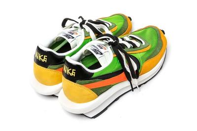 Nike Sacai Waffle Back Heel Shot 2