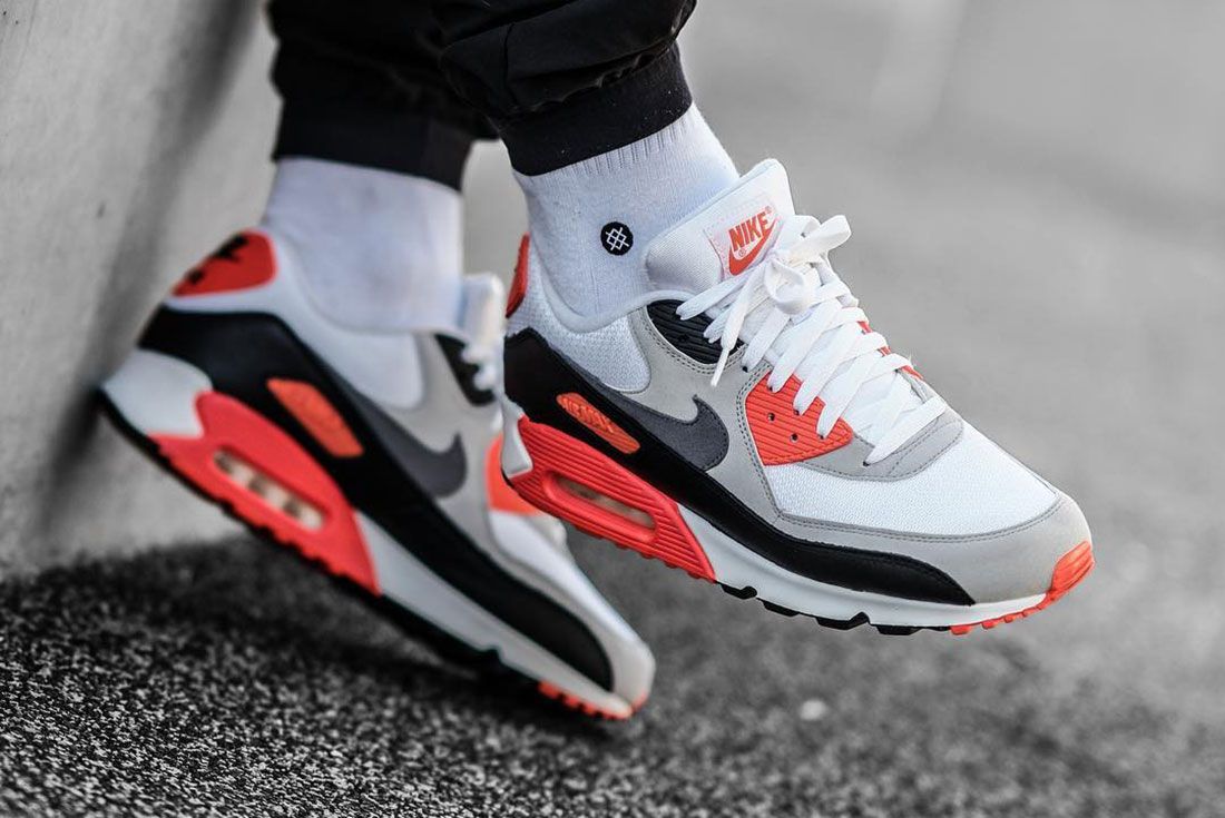 Nike Air Max 1 Infrared On Foot
