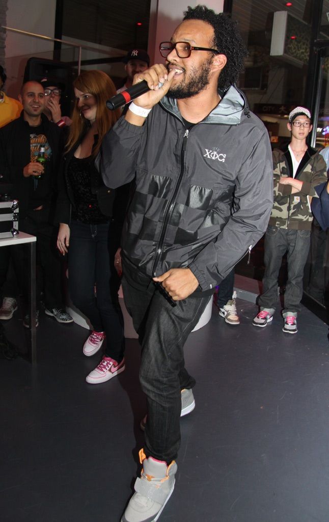 Sydney Yeezy Launch 40