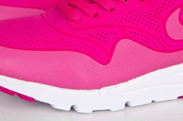 air max 1 ultra moire pink