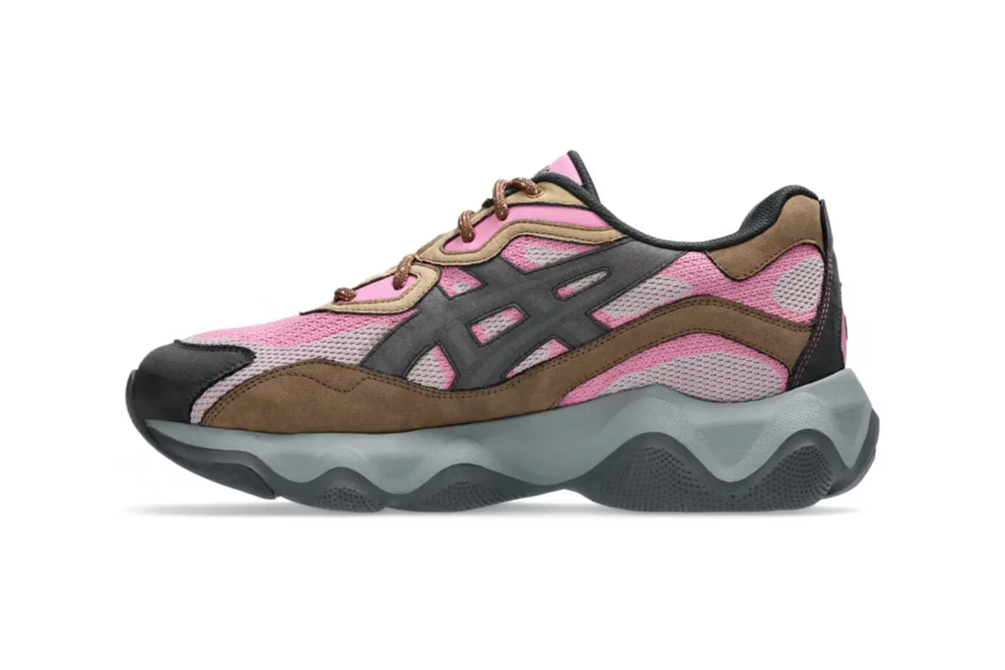 STUDIO HAGEL Bring an Eco-Friendly Approach to the ASICS NEOTIDE