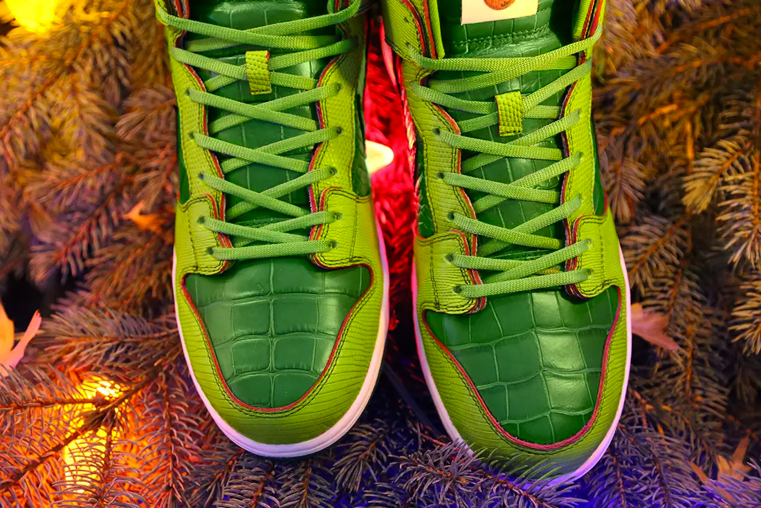 Ceeze x Nike SB Dunk High 'Grinch' Custom