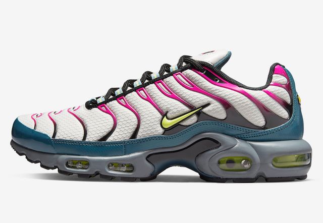 Air Max Plus - Sneaker Freaker