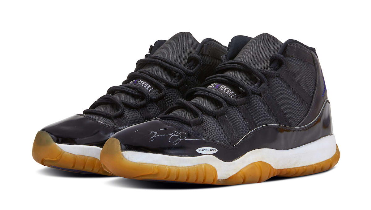 Michael Jordan's Original Air Jordan 11 'Space Jam' is Up For Auction!