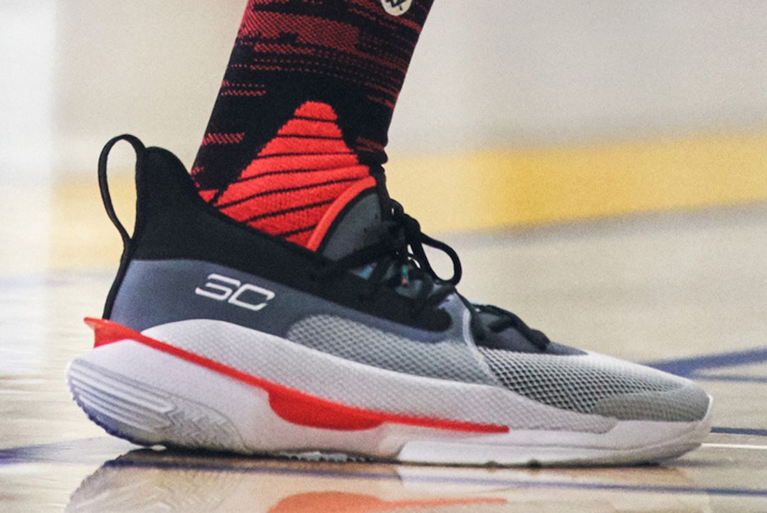 Steph Curry Unveil the Curry 7 
