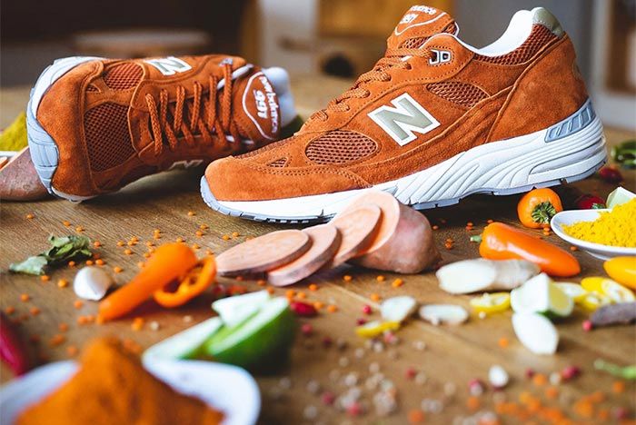 new balance 993 Orange